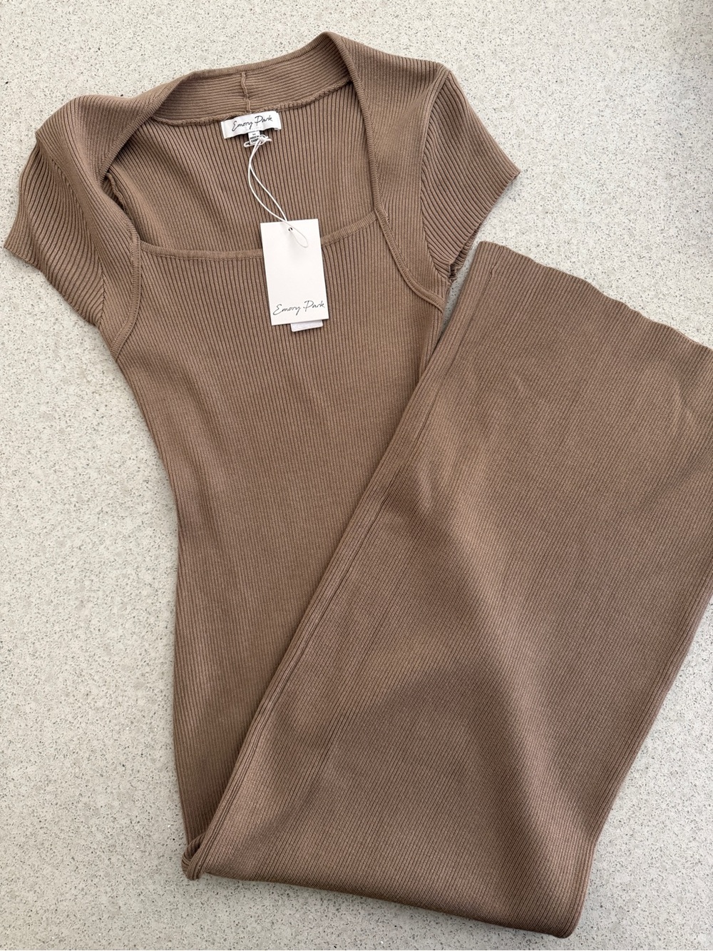 Worth Collective Wren Taupe Ribbed BodyCon Maxi Dress Square Neck Medium NWT - Picture 4 of 4